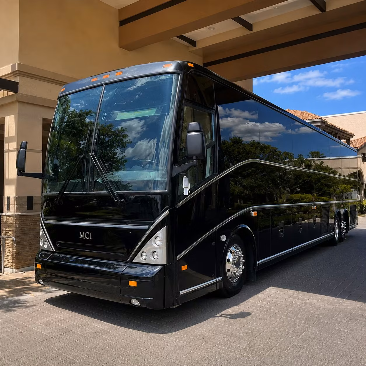 group transportation to delta center shows from riverton
