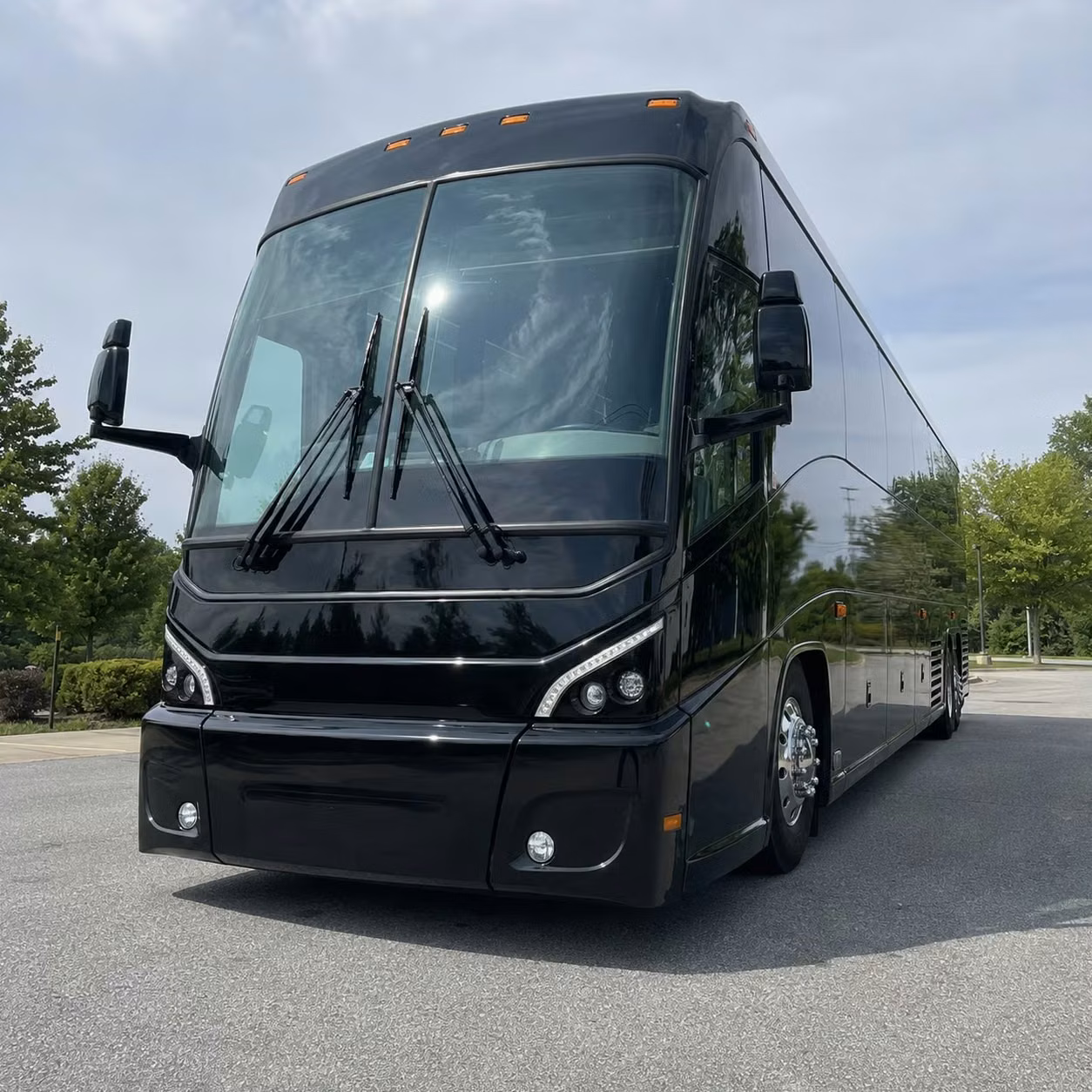 not in riverton you can still find airport transportation nearby