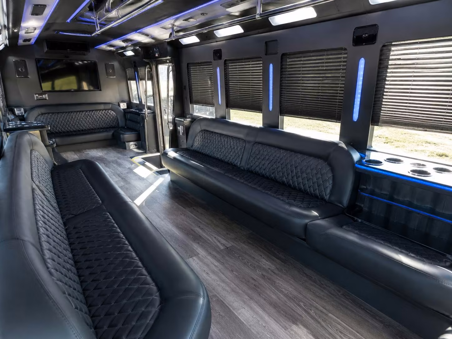party buses for riverton high school and mountain ridge high school prom nights